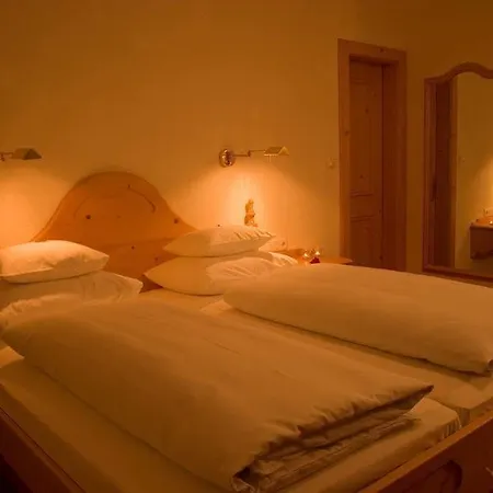 Hotell Roggal Lech am Arlberg