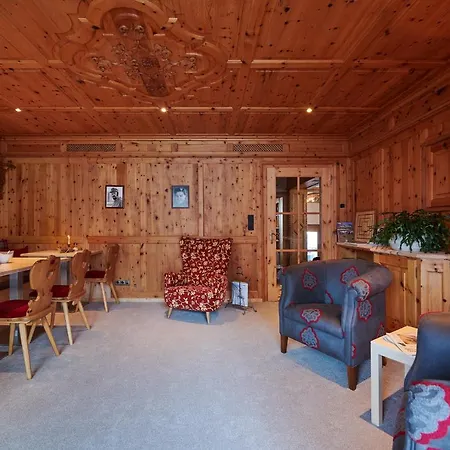 Otel Roggal Lech am Arlberg